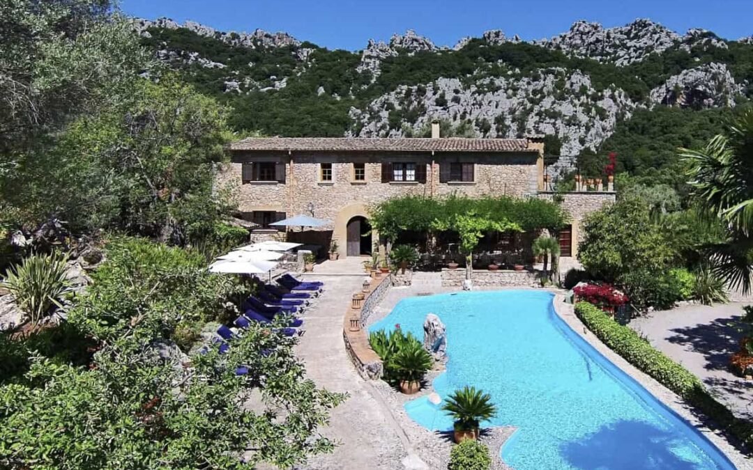 Inside the Tramuntana: Deià, Valldemossa and Fornalutx